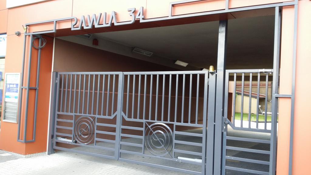 Ferienwohnung Jak W Domu Krakau Exterior foto